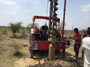 Tractor Piling Machine