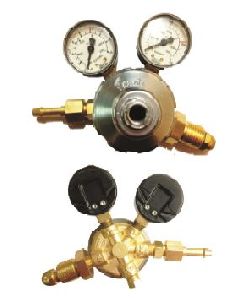 Single Stage Gas Pressure Regulator With NRV