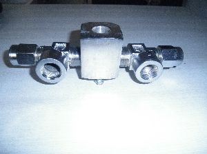 Gas Manifold Pigtails