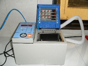 Nitrogen evaporator
