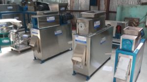 100 Kg/Hr Coconut Milk Extractor Machine