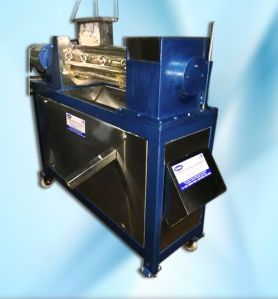 COCONUT MILK EXTRACTION MACHINERY