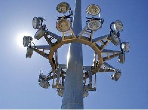 Galvanized Iron High Mast Lighting Pole