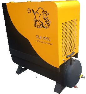 OIL INJECTED ROTARY SCREW COMPRESSOR