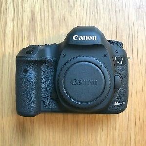 Canon EOS 5D Mark III Cameras