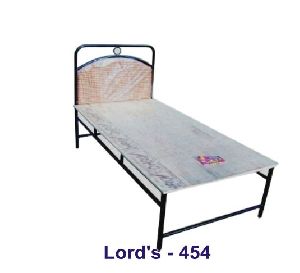 Metal single bed