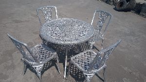 Cast Iron Garden Table & Chair Set