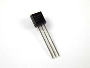 LM35 TEMPERATURE SENSOR