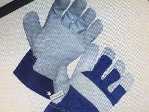 Canadian Gloves