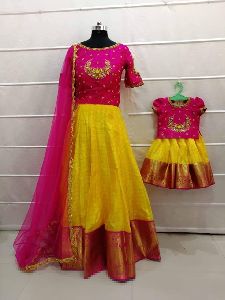 Party Wear Mom & Daughter Dress Set