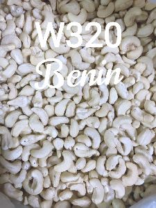 W320 cashew Kernels