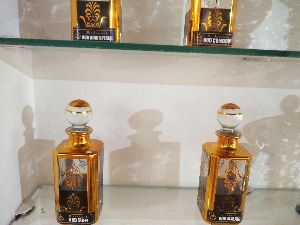 Oud Oil, French perfumes