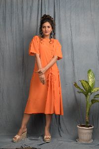 Round neck midi with one side string-knot