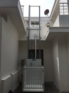 Hydraulic Home Lift