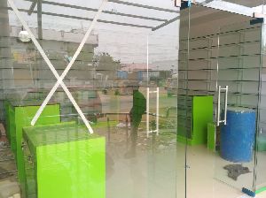 toughened glass partition
