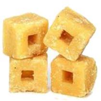 organic jaggery cubes