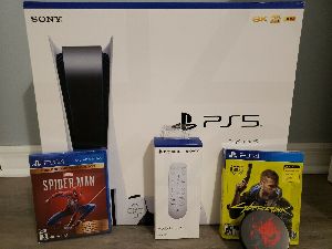 Sony PlayStation 5 Console Disc Version (Free CyberPunk + SpiderMan)