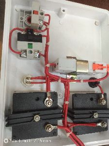 Single phase contactor cut-off panel
