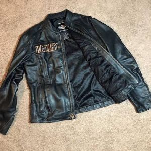 Mens used leather jacket