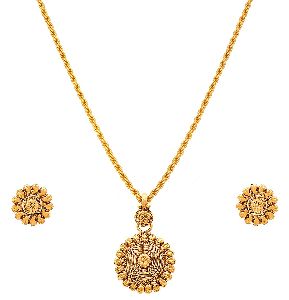 Gold Pendant Set