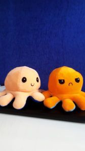 Reversible octopus Plushy Toy