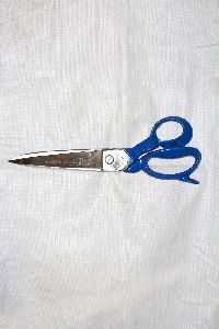 Domestic scissors