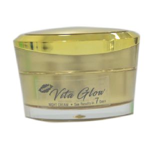 ADVANCE FORMULA OF VITA GLOW SKIN WHITENING CREAM