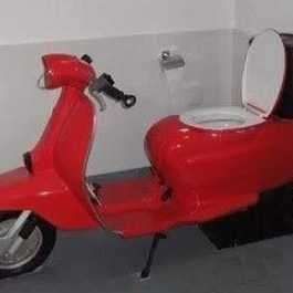 Red Scooter Toilet Pot