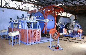 Shuttle Type Rotomoulding Machine