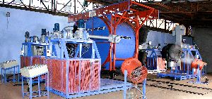Shuttle Type Rotomoulding Machine