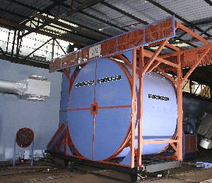 Shuttle Type Rotomoulding Machine