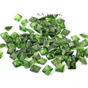 Chrome Diopside Faceted Square Gemstone