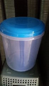 Clear Plastic Container with Lid