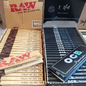 Raw Black Classic King Size Slim Rolling Papers (50 Pack)