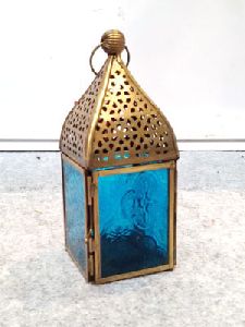 STYLISH MOROCCAN LANTERN