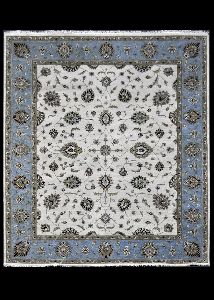 Hand knotted Traditional Rugs