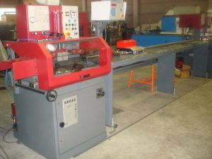 Pipe Cutting Machine