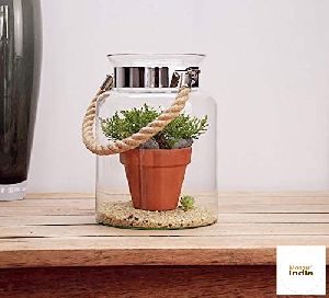 Heavy glass pot with rope