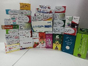 Multicolored Printed Mono Cartons