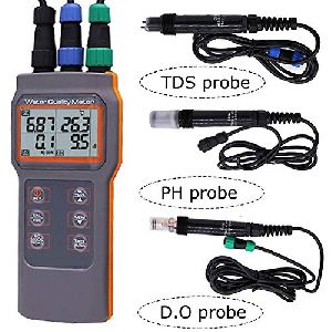 Handheld pH/EC/TDS/SALT/D.O Tester