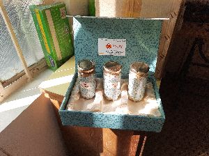 Corporate Dry Fruit Gift Boxes