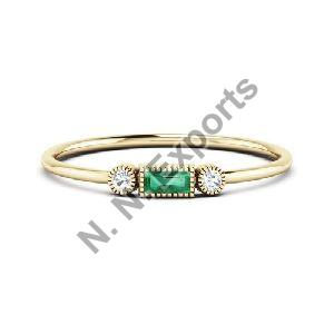 925 Sterling Silver Emerald and Zircon Ring