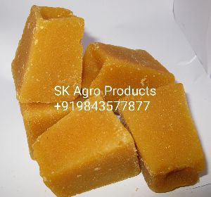 Natural Jaggery Cubes Pure and Premium Quality