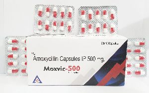 Moxvic-500 Capsules