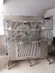 Laminar Air Flow Cabinet