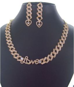 Classic Chain Necklace Set