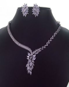 Designer Classic Necklace Set