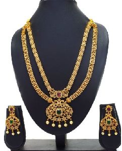 Handcrafted Traditional Necklace Set