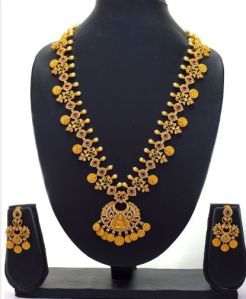 Multicolor Traditional Necklace Set