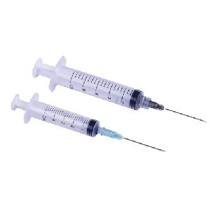 Irrigating Syringe